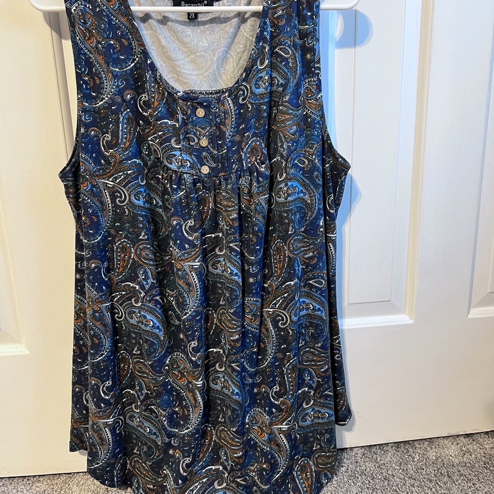 Size XXL Navy Paisley Tunic Tank Top
